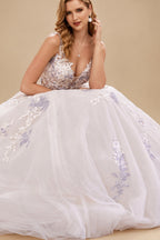Rutipo As Picture Ball-Gown V-Neck Court Train Satin/Tulle Wedding Dresses With Appliques Lace