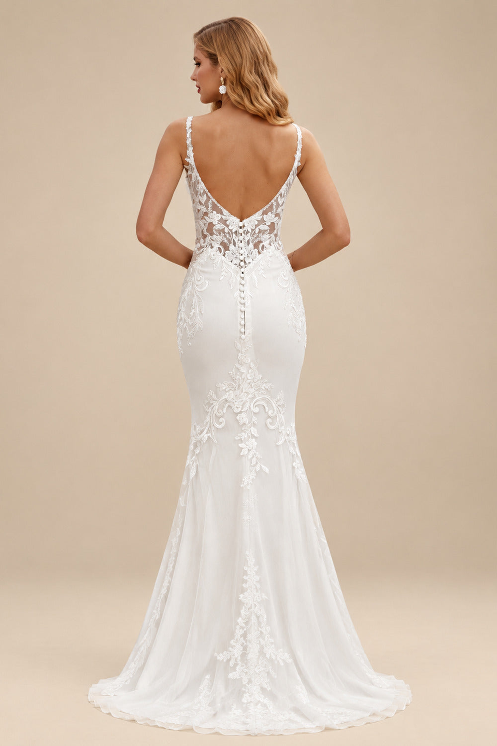 Rutipo Ivory Trumpet/Mermaid Plunge Neck Sleeveless Court Train Elastic Satin Wedding Dresses With Appliques Lace