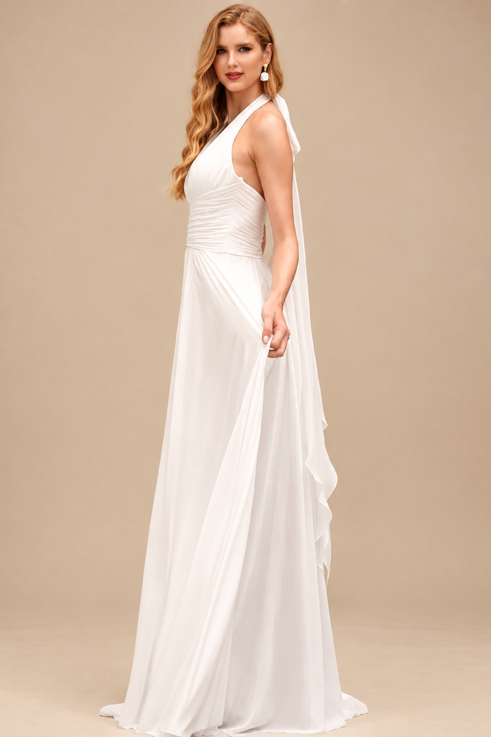 Rutipo White A-Line Halter Sleeveless Sweep Train Chiffon With Pockets Bride Wedding Dress