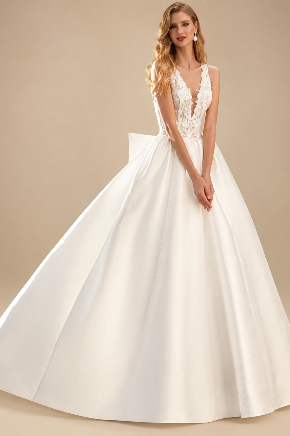 Rutipo Ivory Ball-Gown Plunge Neck Sleeveless Court Train Twill Satin Bride Wedding Dress With Bow(s)/Pockets/Appliques