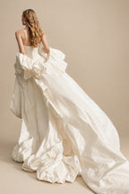 Rutipo Ivory Ball-Gown Strapless Sleeveless Royal Taffeta Wedding Dresses