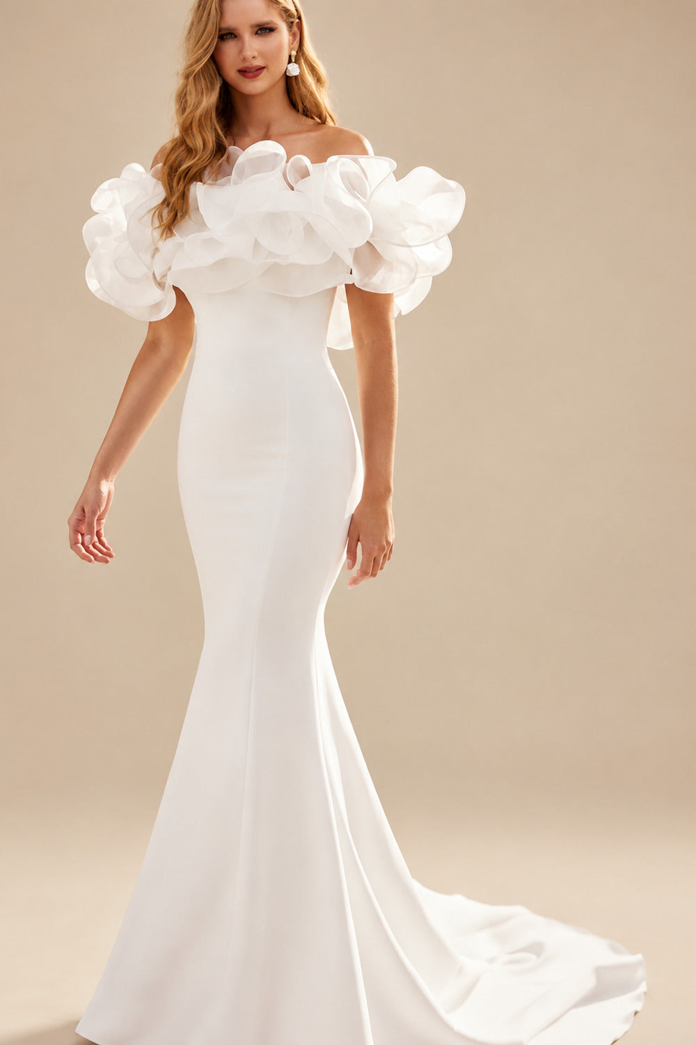 Rutipo Ivory Trumpet/Mermaid Off-The-Shoulder Short Sleeves Chapel Train Elastic Satin Wedding Dresses