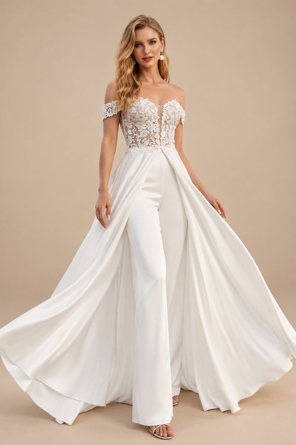 Rutipo Ivory Jumpsuit/Pantsuit Off-The-Shoulder Sleeveless Court Train Tulle/Crepe Satin Wedding Dresses With Appliques Lace